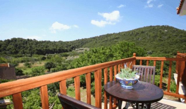 To Ktima Tis Matinas Stafylos Exterior foto