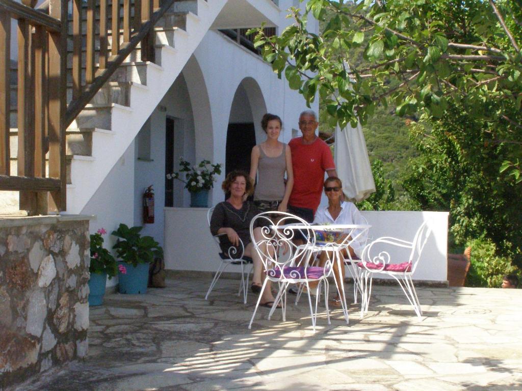 To Ktima Tis Matinas Stafylos Exterior foto