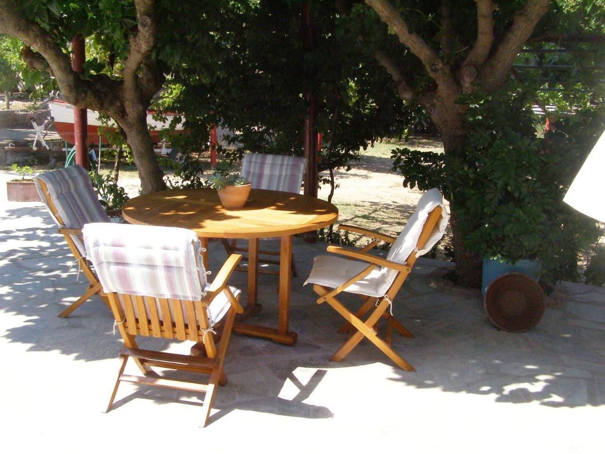 To Ktima Tis Matinas Stafylos Exterior foto